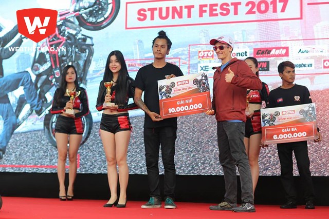 Stunter Th&aacute;i Lan Saroj Sangonta đạt giải nh&igrave;
