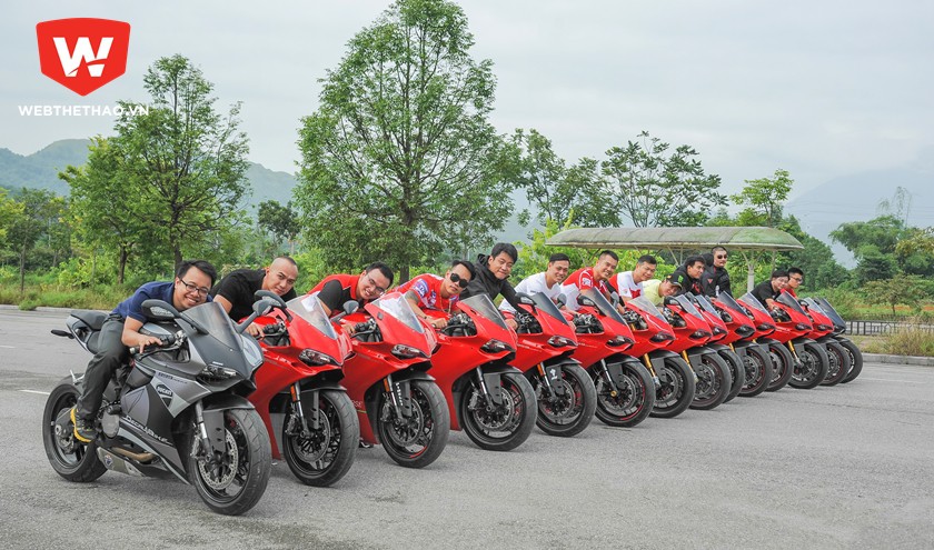 Dàn siêu môtô Ducati Panigale "quần hùng" tại Hà Nội