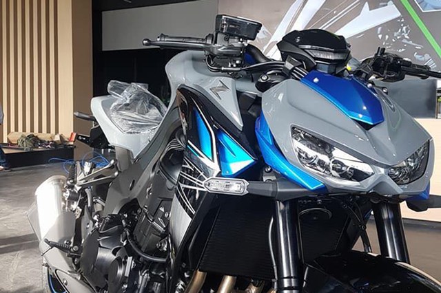 Giá 399 triệu, Kawasaki Z1000 2018 sẵn sàng "lên kệ" tại Việt Nam