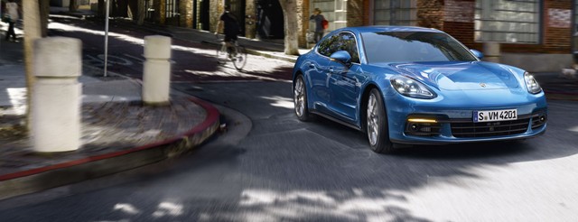 Porsche Châu Á Thái Bình Dương giao 5.589 chiếc xe trong năm 2016