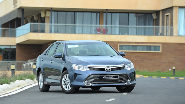 Toyota Việt Nam giảm giá mạnh nhiều mẫu xe nhập khẩu