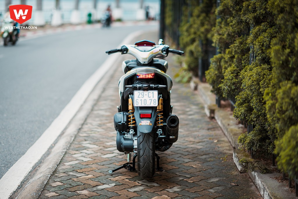&ldquo;Si&ecirc;u phẩm&rdquo; Yamaha NVX 155 độ &ldquo;khủng&rdquo; nhất H&agrave; Nội