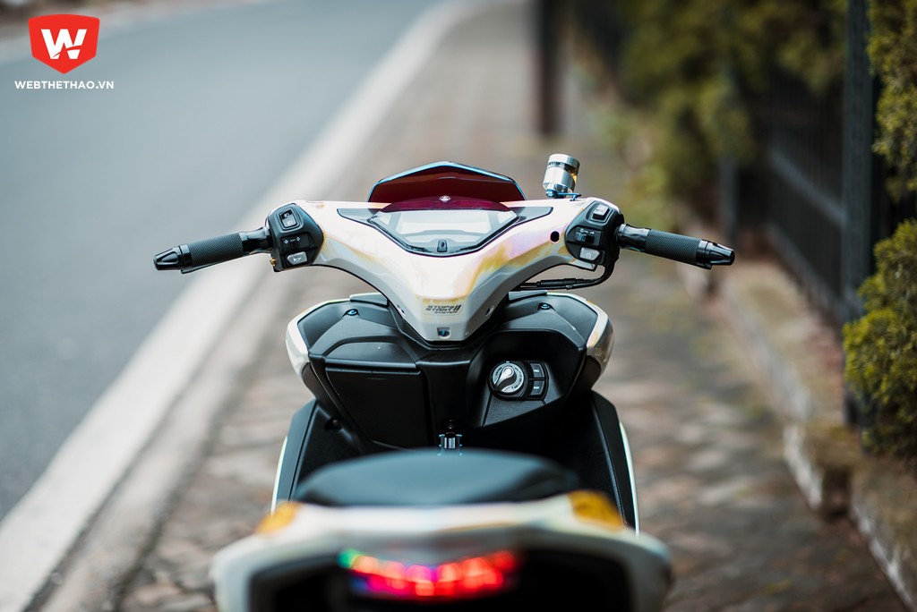 &ldquo;Si&ecirc;u phẩm&rdquo; Yamaha NVX 155 độ &ldquo;khủng&rdquo; nhất H&agrave; Nội