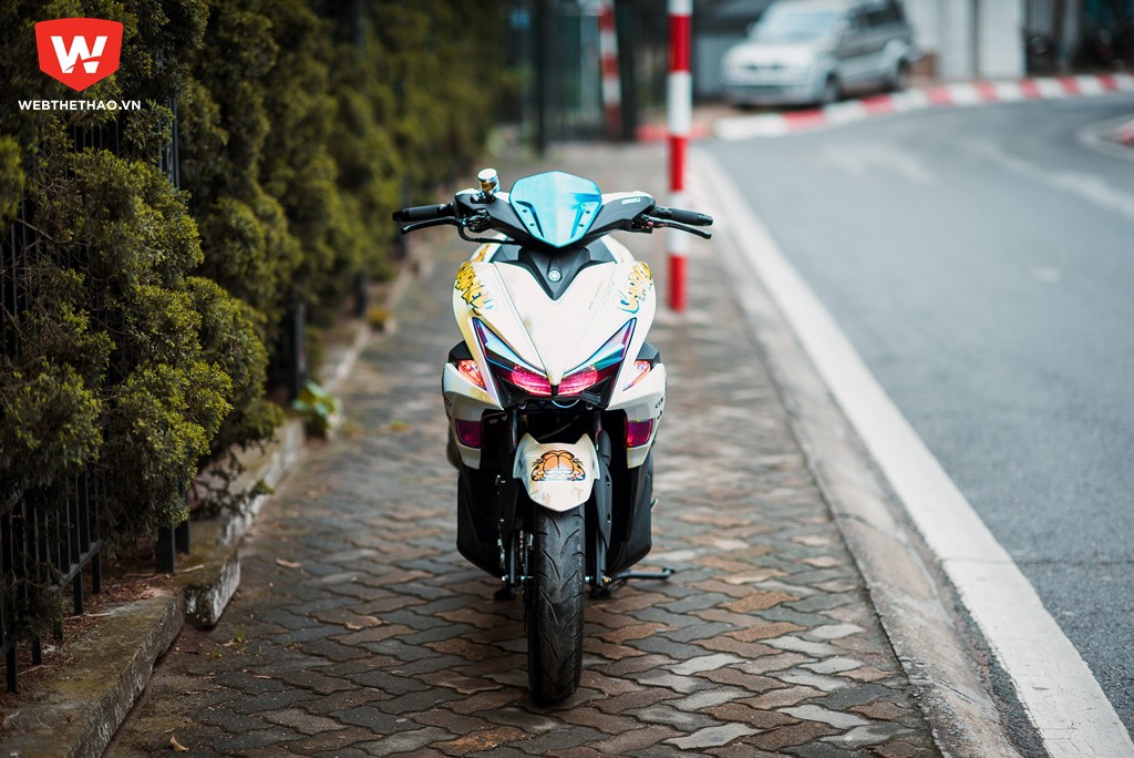 &ldquo;Si&ecirc;u phẩm&rdquo; Yamaha NVX 155 độ &ldquo;khủng&rdquo; nhất H&agrave; Nội