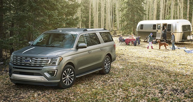 Ford vén màn "gã khổng lồ" Expedition 2018, giá từ 52.890 USD