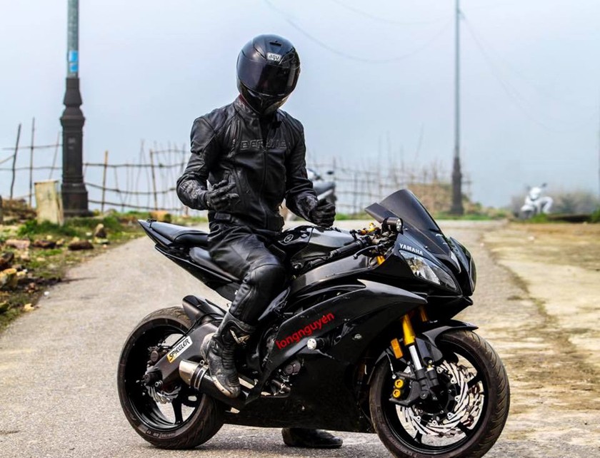 Vì sao biker Việt "sợ" chiếc sport-bike 600cc Yamaha YZF-R6?