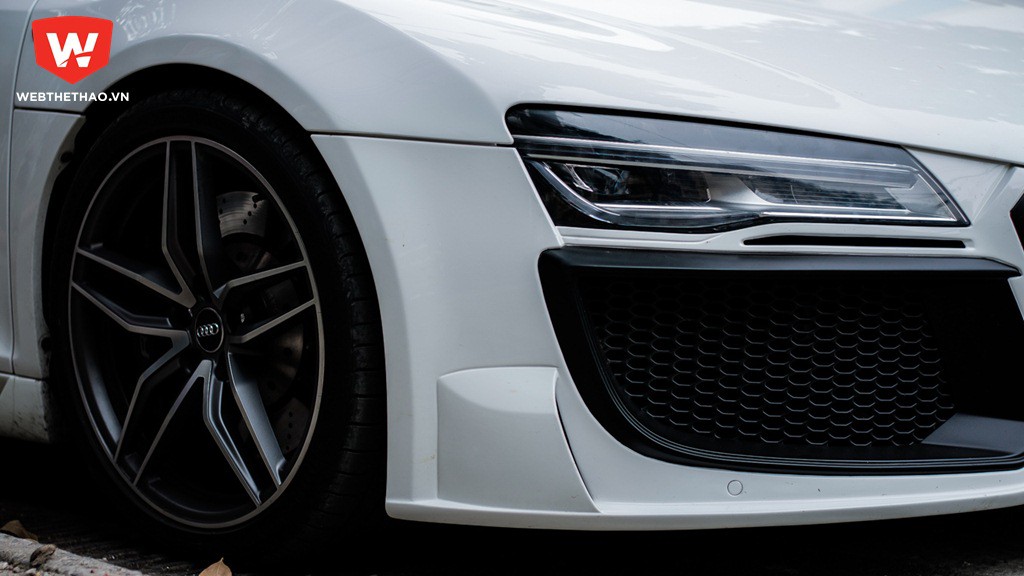 audi-r8-do-ha-noi audi-r8-do-ha-noi