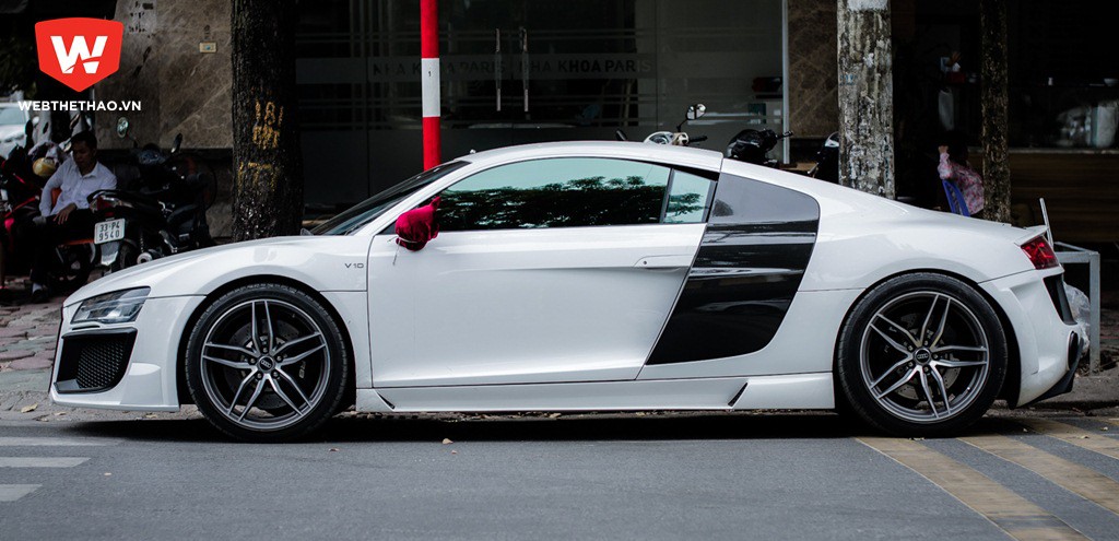 audi-r8-do-ha-noi audi-r8-do-ha-noi