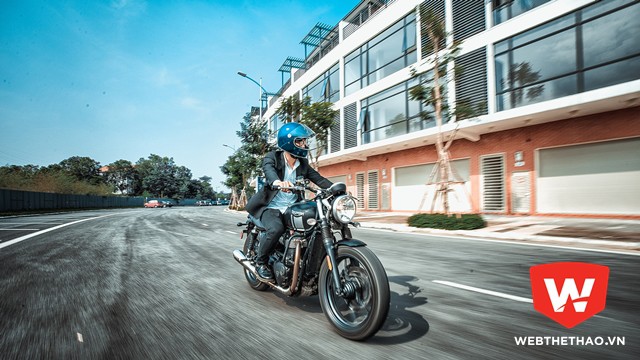 Triumph Street Twin 900 ABS