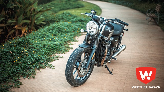 Triumph Street Twin 900 ABS