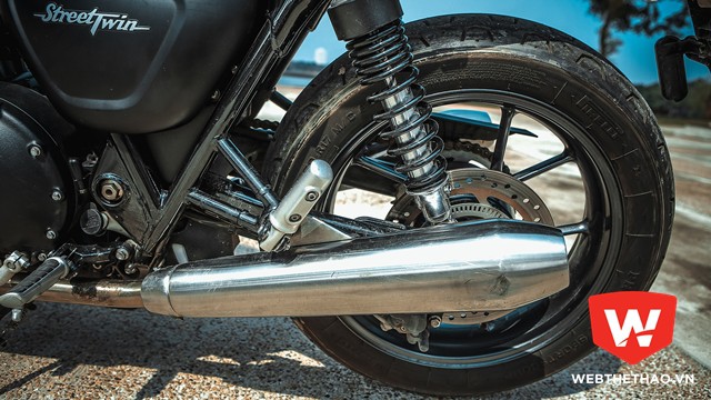 Triumph Street Twin 900 ABS