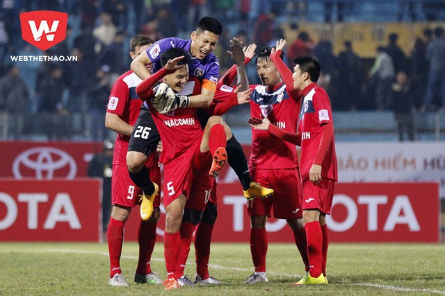 HLV Phan Thanh Hùng: T.Quảng Ninh đặt mục tiêu Top 3 và mong CĐV kiên nhẫn