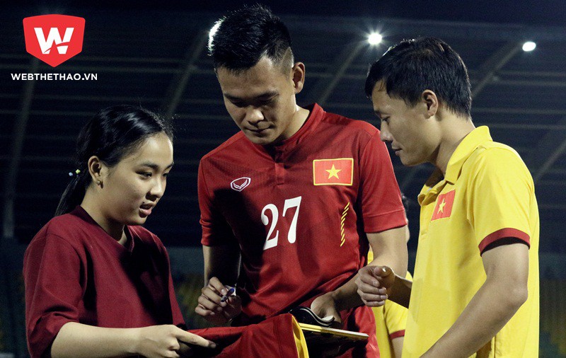 Minh Tùng chính thức trở về quê hương thi đấu cho FLC Thanh Hoá