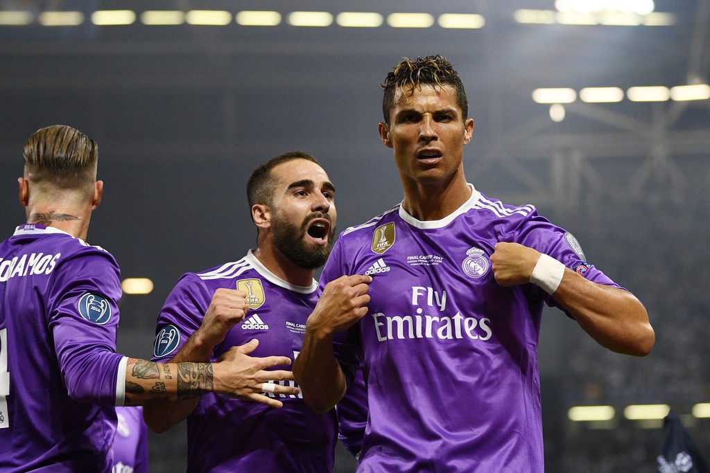 32 tuổi Ronaldo vẫn được hỏi mua với giá... 180 triệu euro