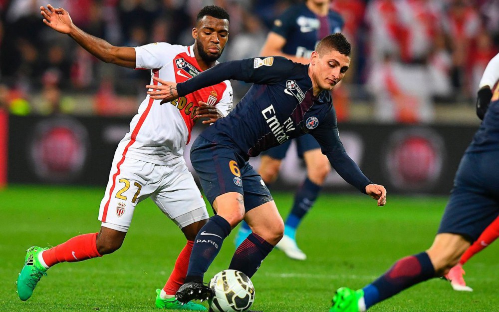 Bỏ ra số tiền lớn mua Verratti đang tạo ra cuộc tranh luận gay gắt