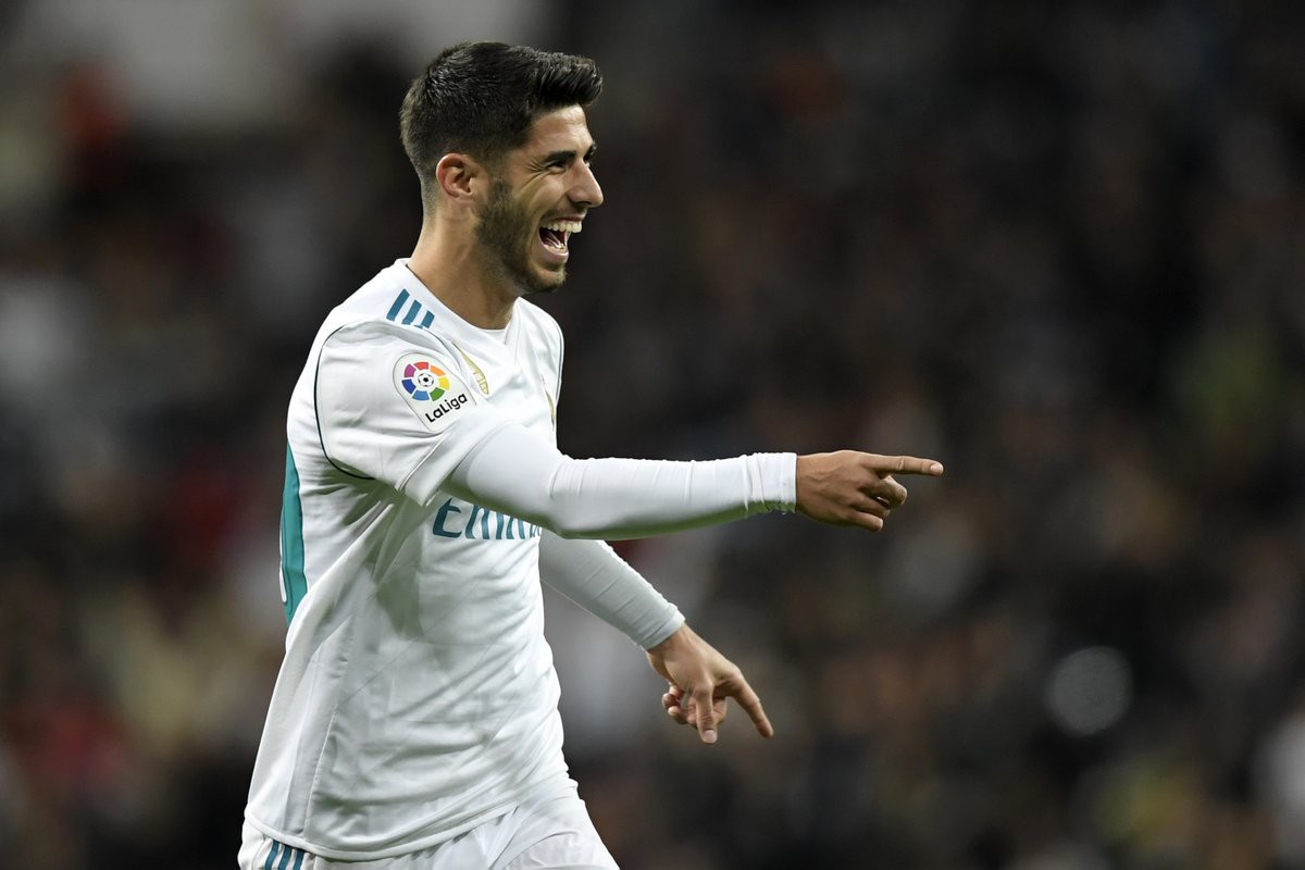 Asensio ghi 4 b&agrave;n ở m&ugrave;a n&agrave;y từ ngo&agrave;i v&ograve;ng cấm