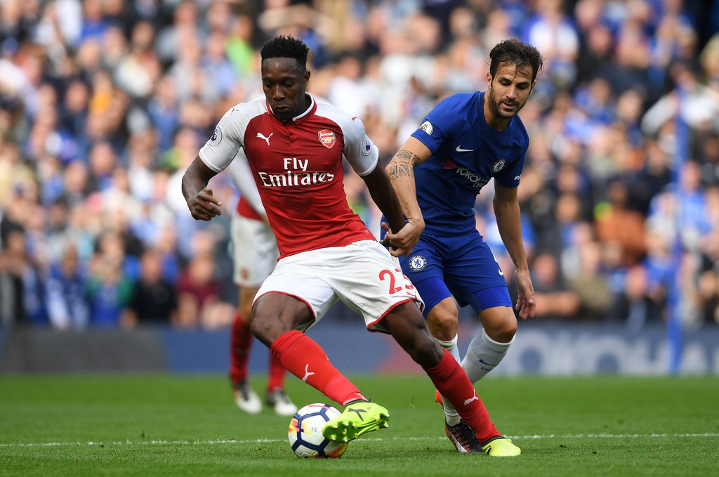 Ghi 3 b&agrave;n cho Arsenal nhưng Welbeck đang dưỡng thương