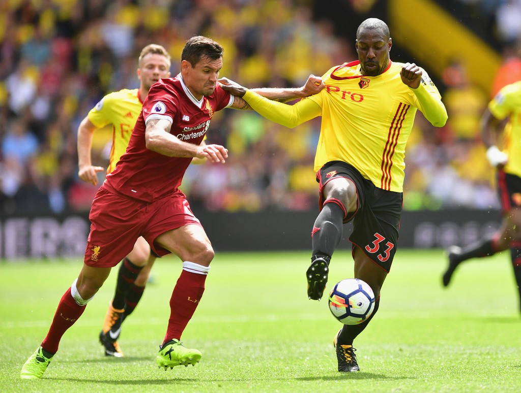 Với Lovren, h&agrave;ng thủ Liverpool tỏ ra chắc chắn hơn