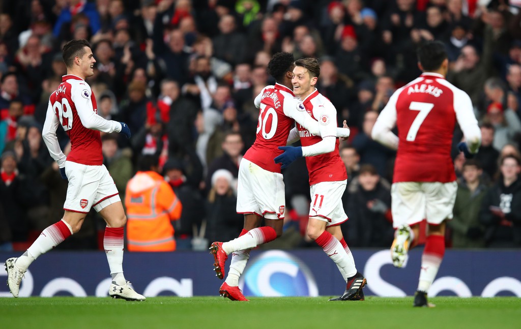 H&igrave;nh ảnh: Oezil ghi b&agrave;n thắng duy nhất cho Arsenal