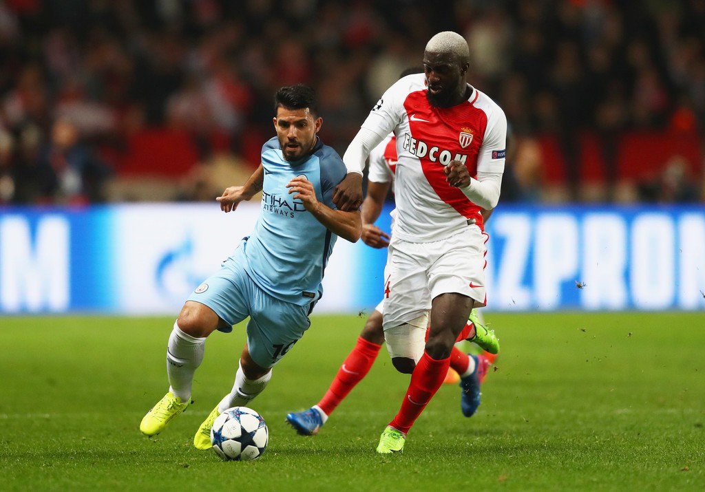 B&aacute;n Fabregas hoặc Matic, Chelsea sẽ mua Tiemoue Bakayoko thay thế