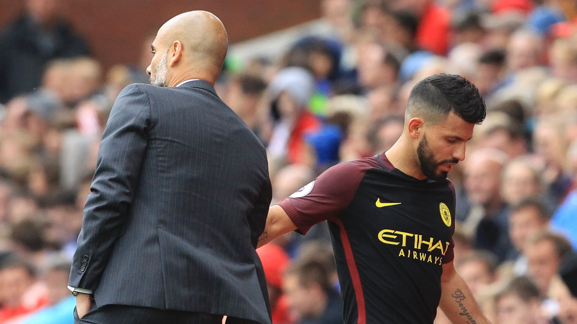 Aguero và nỗi ám ảnh trung phong dưới tay Guardiola