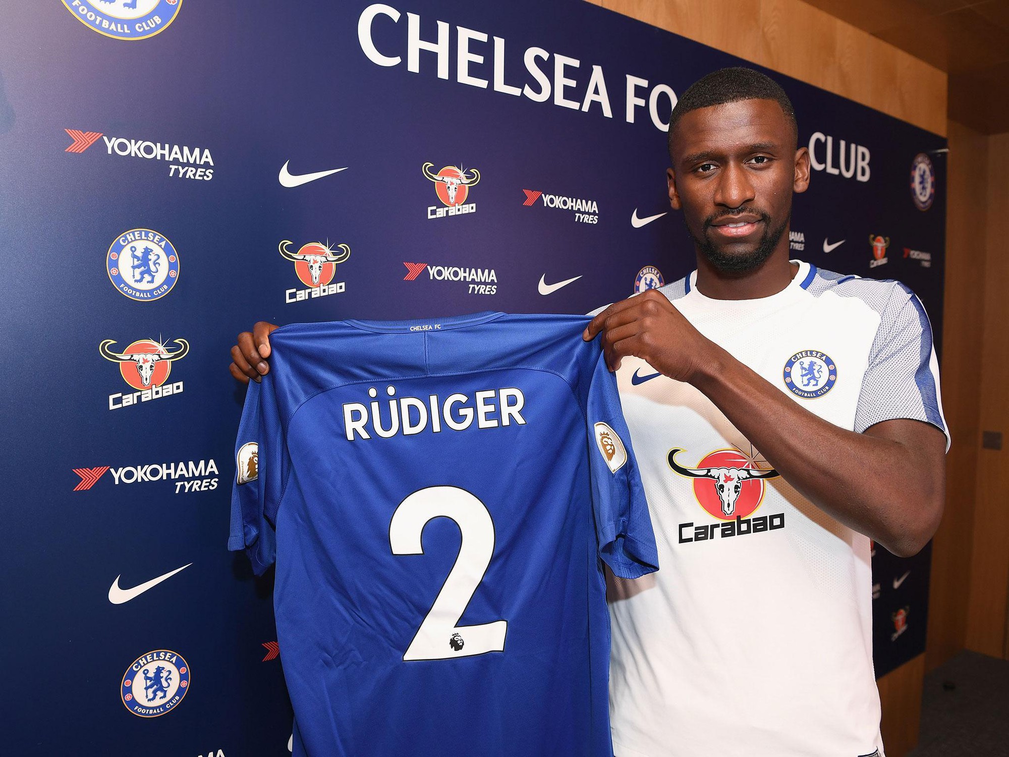 Conte c&oacute; thể điều chỉnh chiến thuật v&igrave; sự xuất hiện của Rudiger