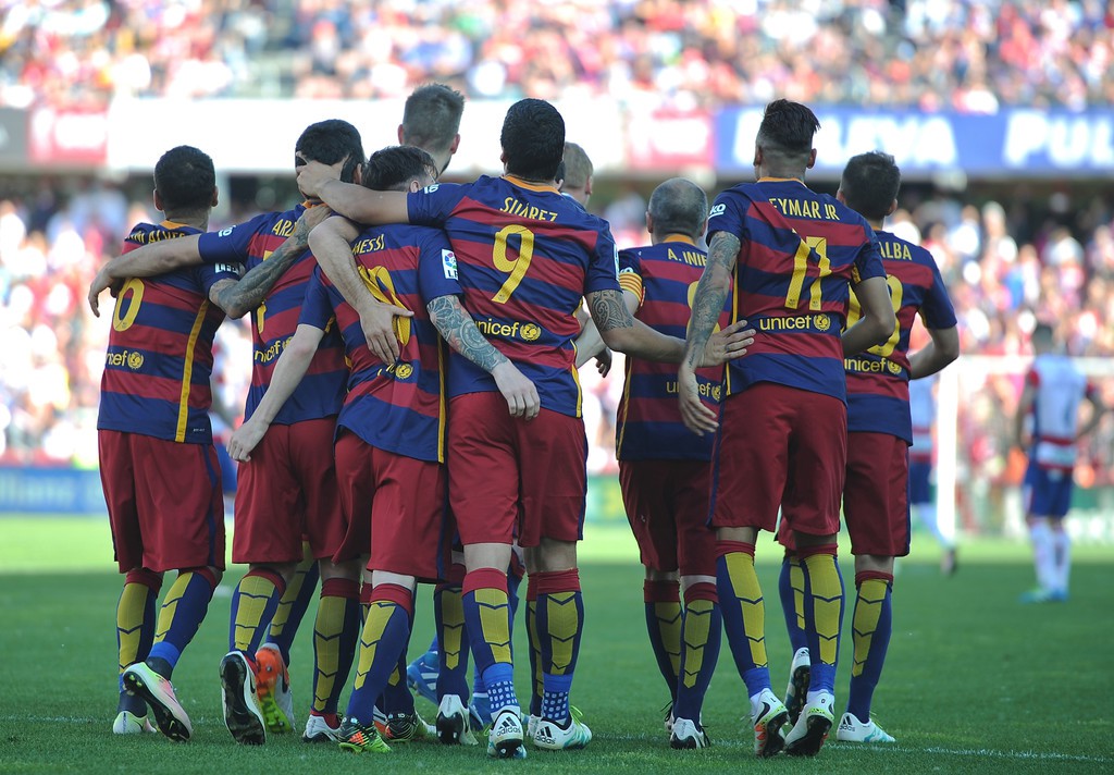 Barcelona vô địch với "câu thần chú MSN"