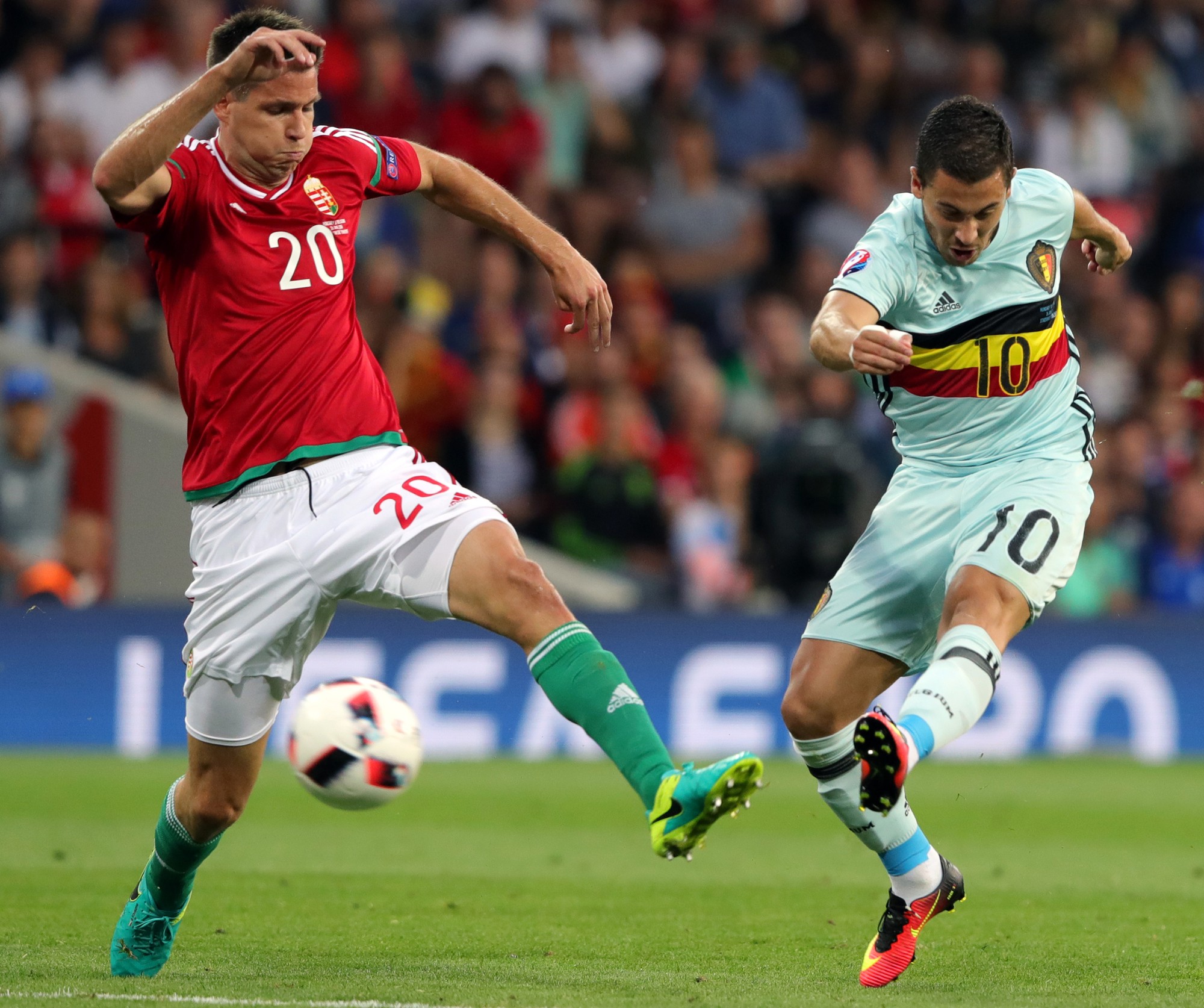 Hiệu suất của Hazard tại EURO 2016 l&agrave; bước đột ph&aacute; so với tại Chelsea m&ugrave;a vừa qua
