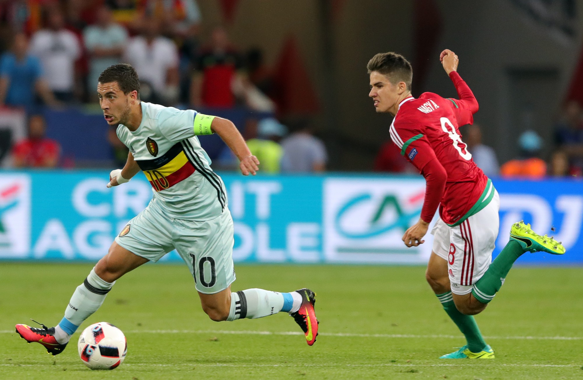 Hazard đ&atilde; ghi 1 b&agrave;n thắng v&agrave; c&oacute; 3 pha kiến tạo từ đầu giải
