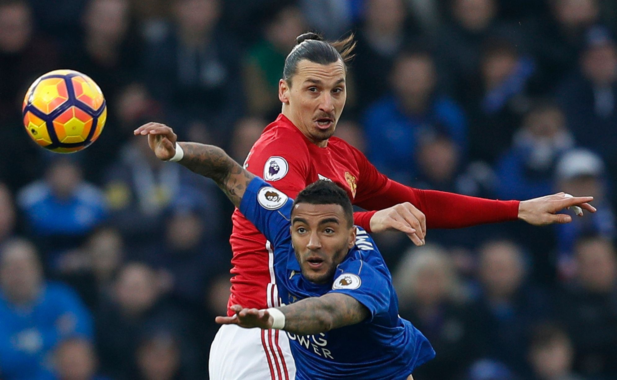 Hạ Leicester, “người không tuổi” Ibrahimovic lập kỷ lục mới