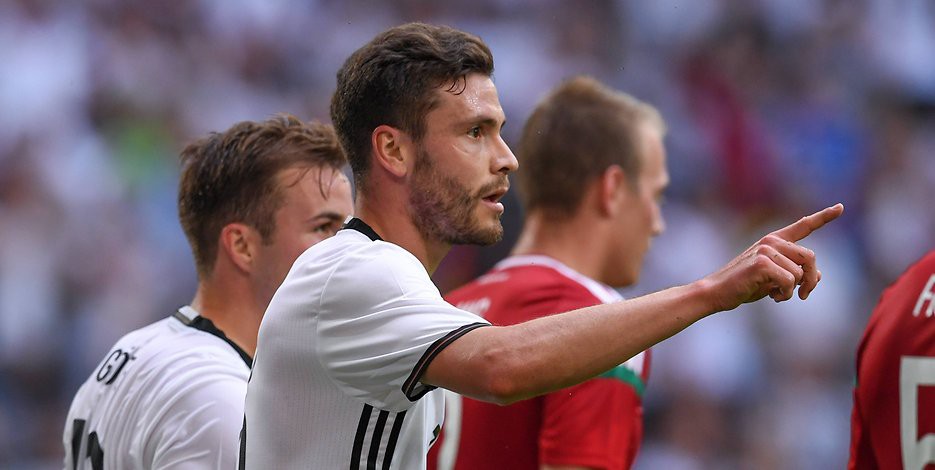 Jonas Hector: "Phiên bản Vardy" sẽ lấp đầy vị trí Phillip Lahm?