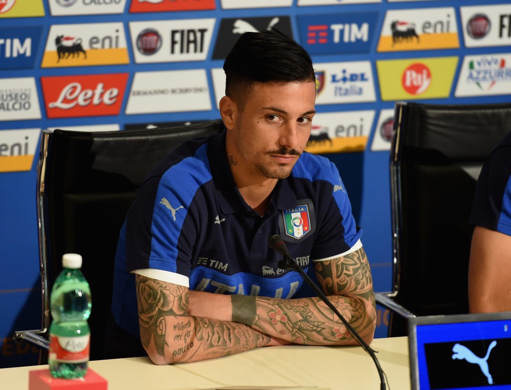 ĐT Italia lên danh sách sơ bộ: Loại trung vệ bị điều tra dàn xếp tỷ số