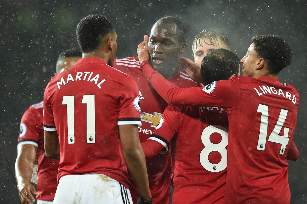 Kết quả bóng đá: Lukaku chuộc lỗi đem về 3 điểm cho Man Utd