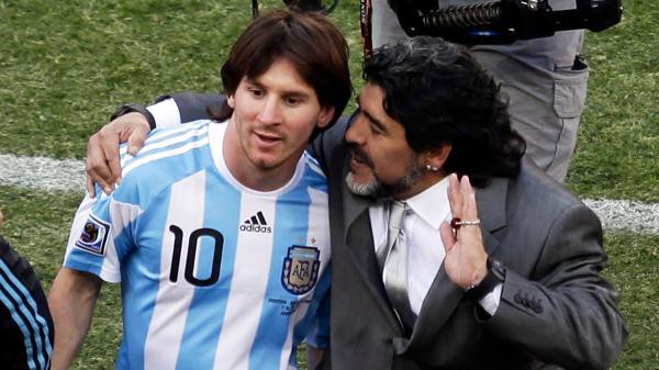 Ký ức về những ngày Maradona dạy Messi sút phạt trực tiếp