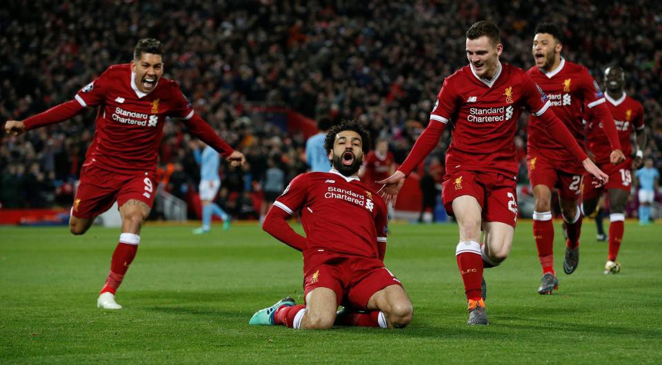 Buộc Man City thảm bại đến khó tin, Liverpool đặt một chân vào BK