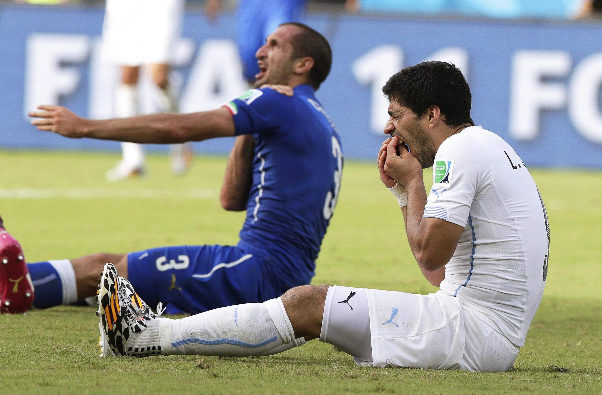 Tuy&ecirc;n bố của Luis Suarez c&oacute; thể đ&atilde; khiến FIFA n&oacute;ng mắt