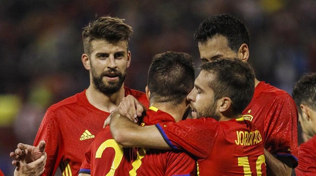 Quyền lực La Masia ở đội tuyển Tây Ban Nha