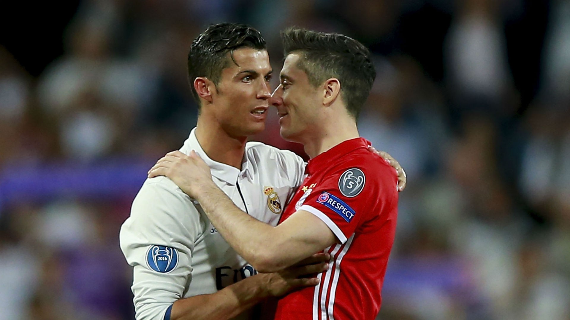 H&igrave;nh ảnh: Ronaldo v&agrave; Lewandowski hứa hẹn định đoạt cuộc đối đầu n&agrave;y