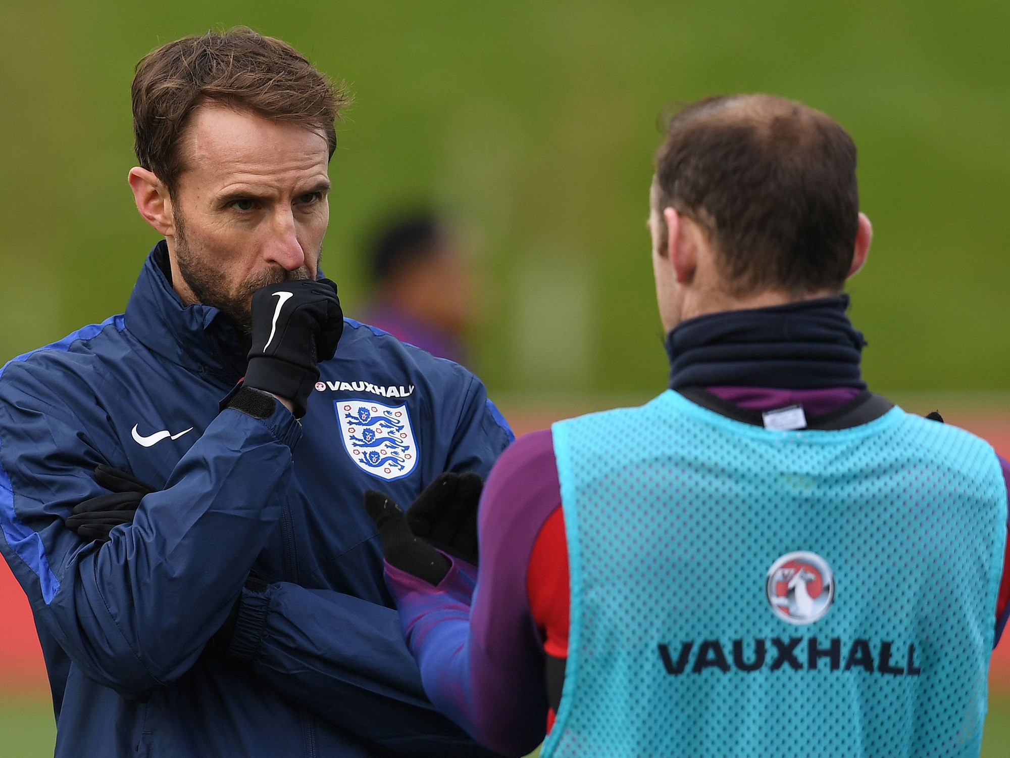 Tượng đài sống Wayne Rooney bị cấm cửa vào ĐT Anh