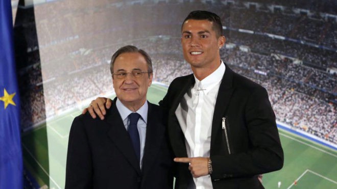 Để sở hữu Ronaldo phải trả núi tiền lớn cỡ nào?