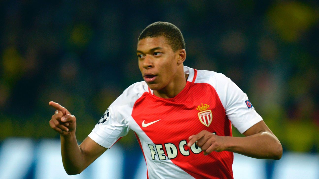 Mbappe muốn ở lại Monaco 1 m&ugrave;a giải để chiếm suất dự World Cup 2018