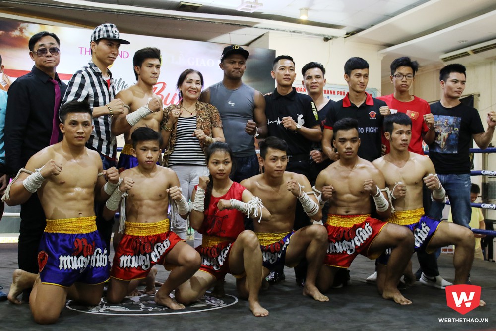 phong tr&agrave;o tập muay Th&aacute;i
