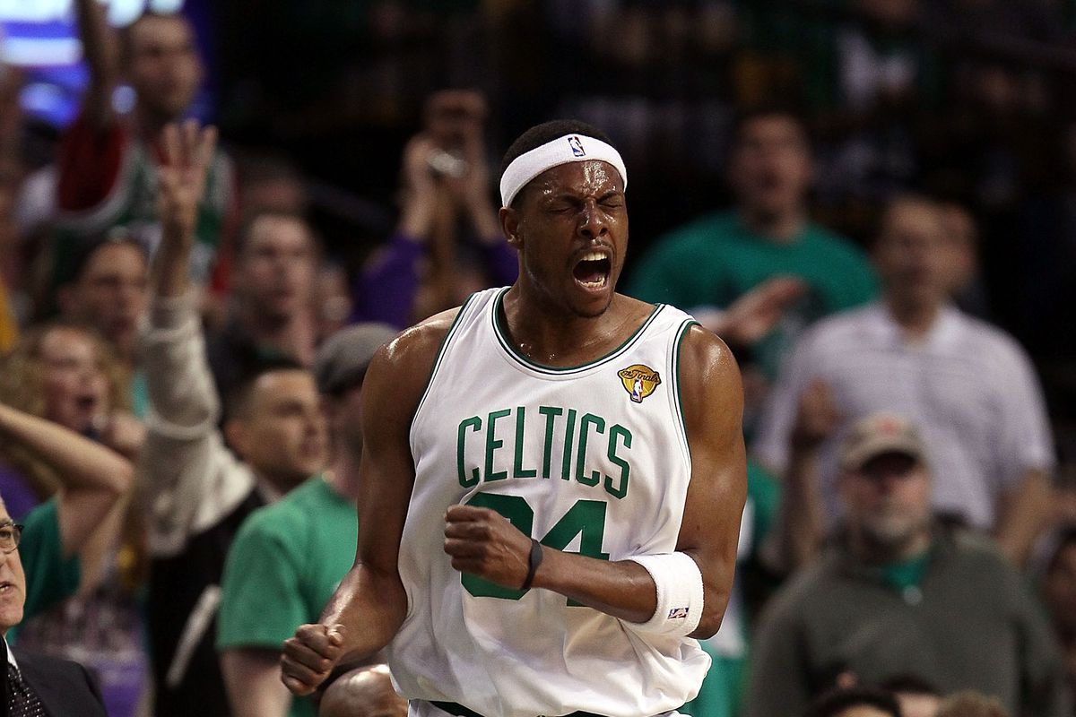 Paul Pierce đã ảnh hưởng không nhỏ đến lối chơi của Middleton. Paul Pierce đã ảnh hưởng không nhỏ đến lối chơi của Middleton.