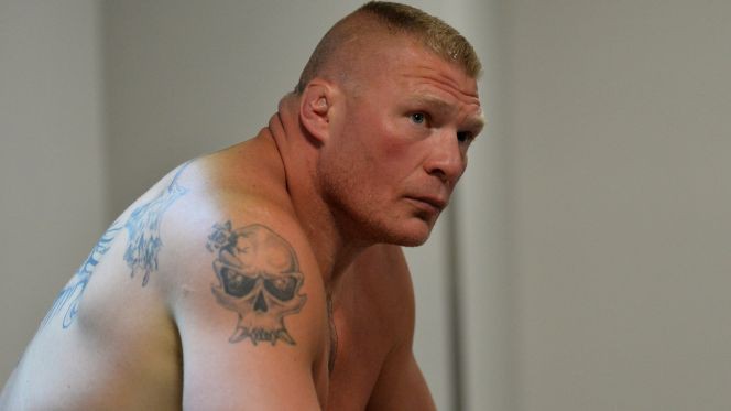 Dính doping, Brock Lesnar bị các võ sĩ "ném đá" dữ dội