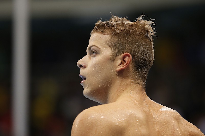 Kình ngư vô danh 2 lần vượt mặt Michael Phelps ở Olympic 2016