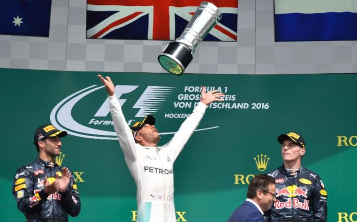 Lewis Hamilton vô địch Đức GP, Red Bull ăn mừng chiến thắng kép