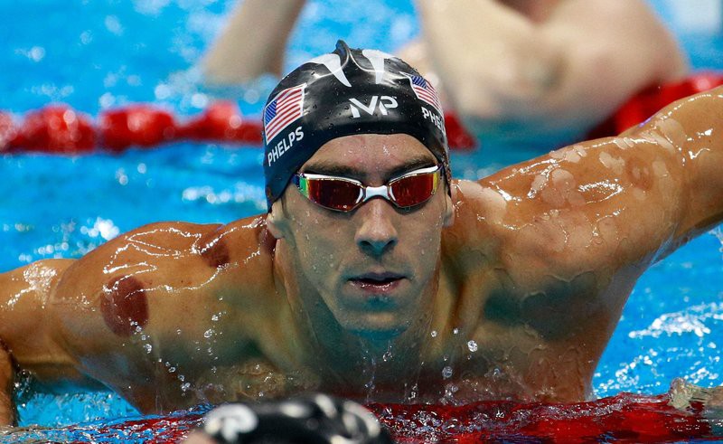 Michael Phelps đạt phong độ cao nhờ... giác hơi