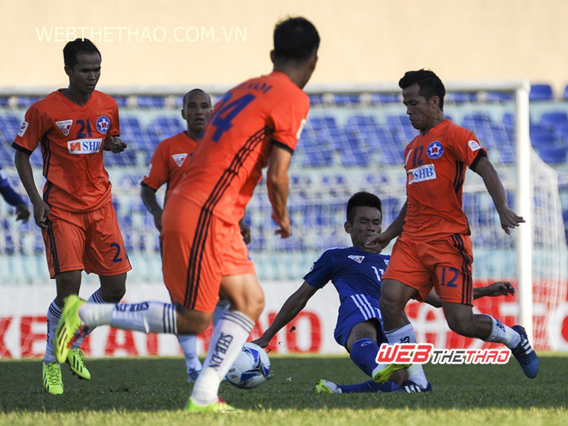 Hậu derby xứ Quảng, SHB.Đà Nẵng khủng hoảng trung vệ
