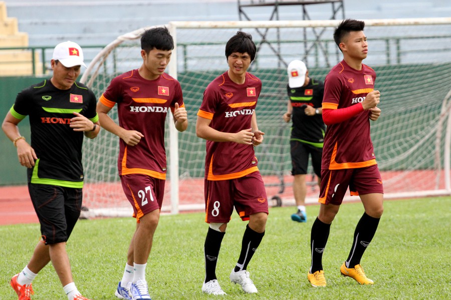 Tuấn Anh, Xuân Trường trở về nước tập trung ĐTQG