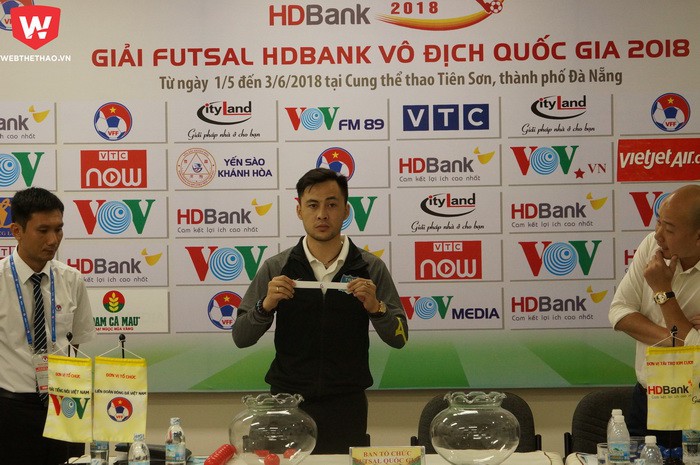 “Anh em” nhà bầu Tú giáp mặt ở khai mạc Futsal HDBank VĐQG 2018